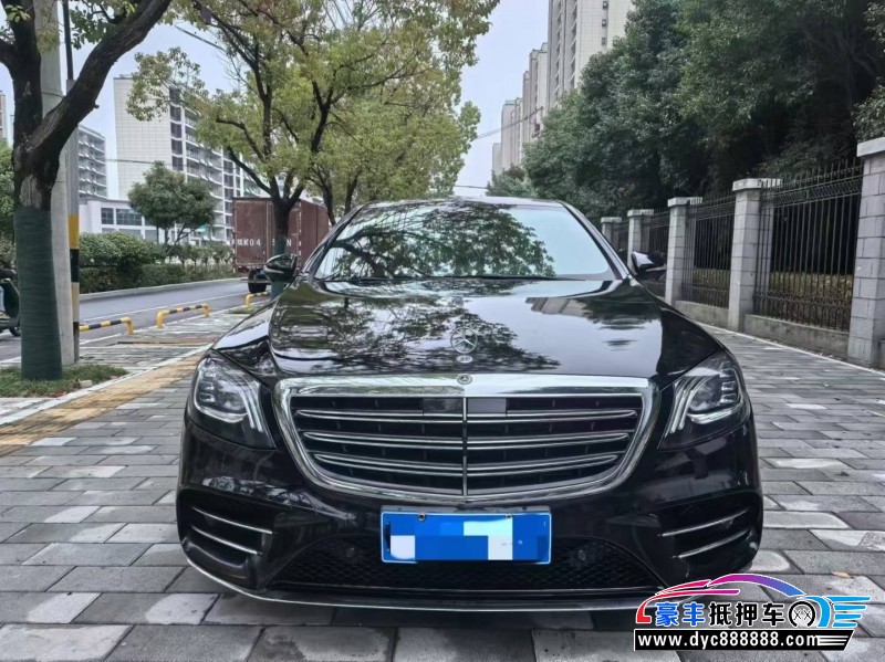 17年奔驰S轿车抵押车出售