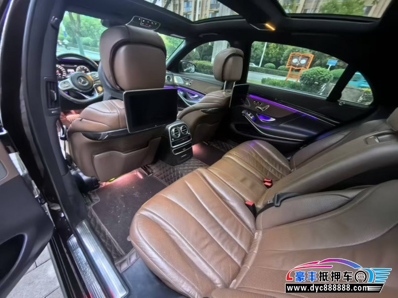 17年奔驰S轿车抵押车出售