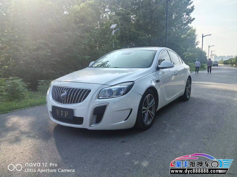 13年别克君威轿车抵押车出售