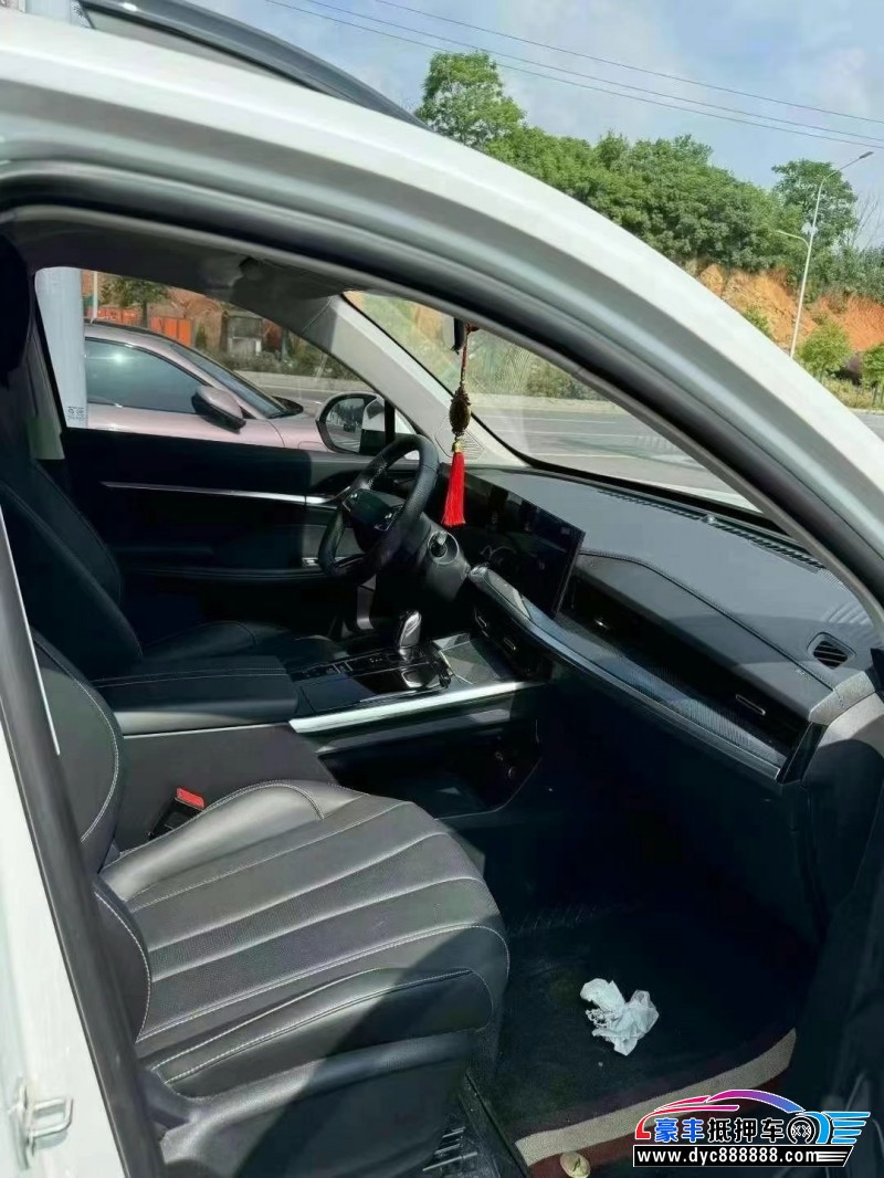 23年荣威RX5轿车抵押车出售