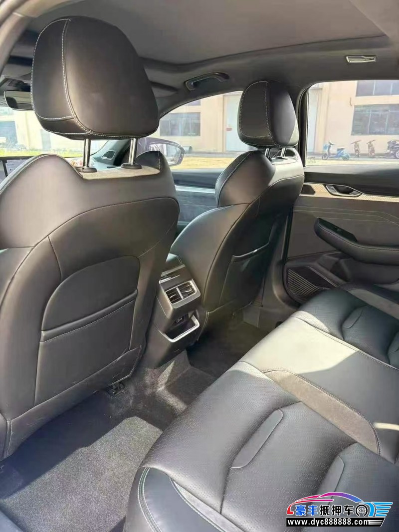 23年吉利星瑞轿车抵押车出售