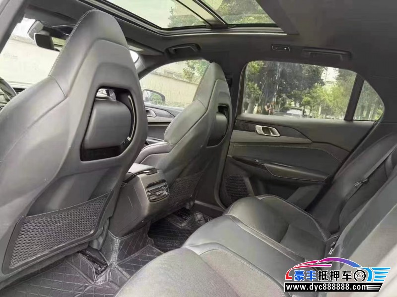 21年领克03轿车抵押车出售