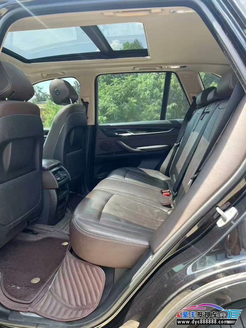 18年宝马X5轿车抵押车出售