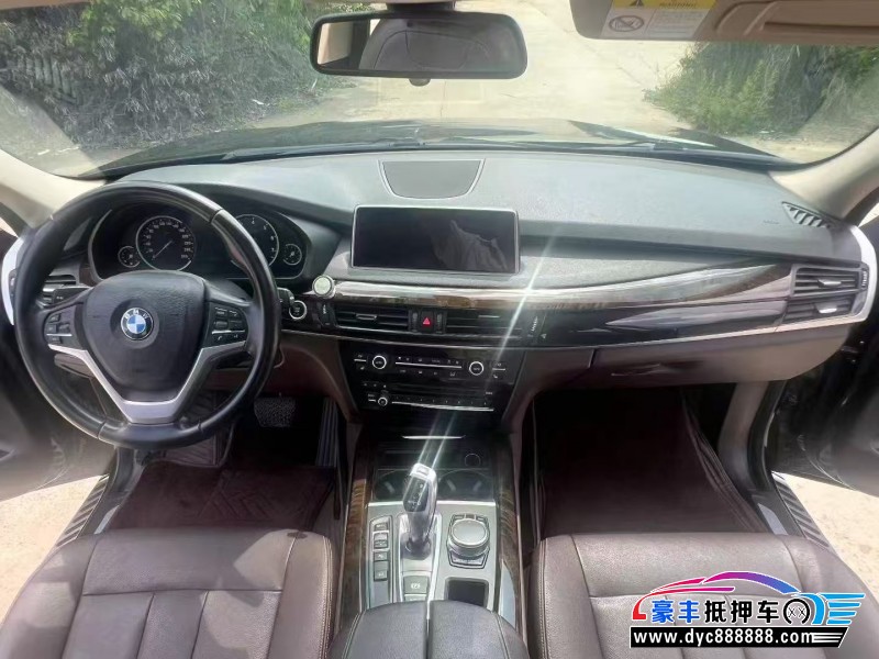 18年宝马X5轿车抵押车出售