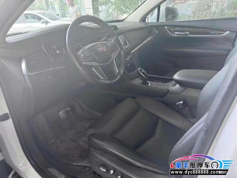 18年凯迪拉克XT5轿车抵押车出售