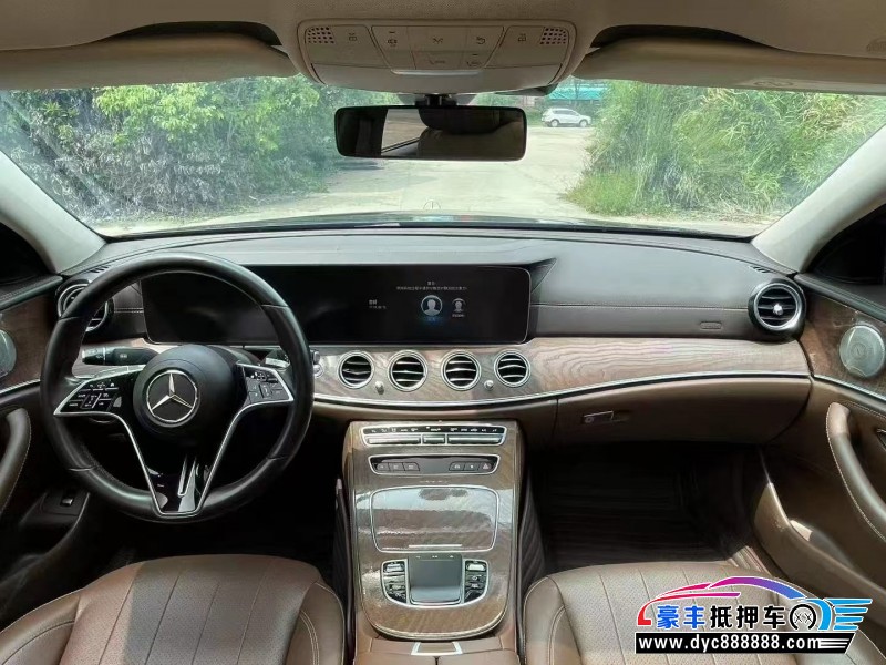 21年奔驰E轿车抵押车出售