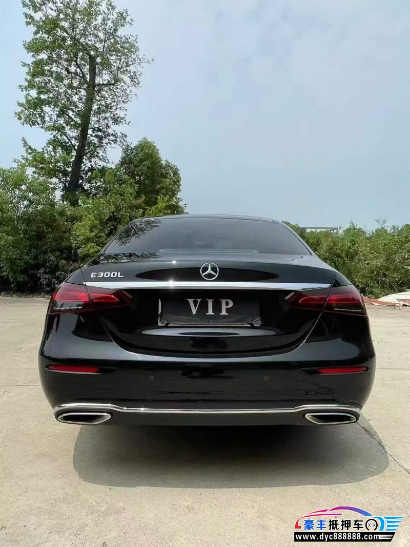21年奔驰E轿车抵押车出售
