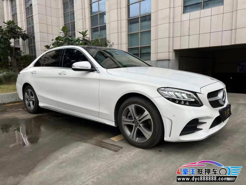 20年奔驰C轿车抵押车出售