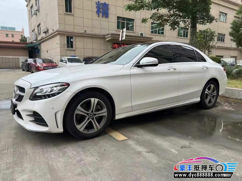 20年奔驰C轿车抵押车出售