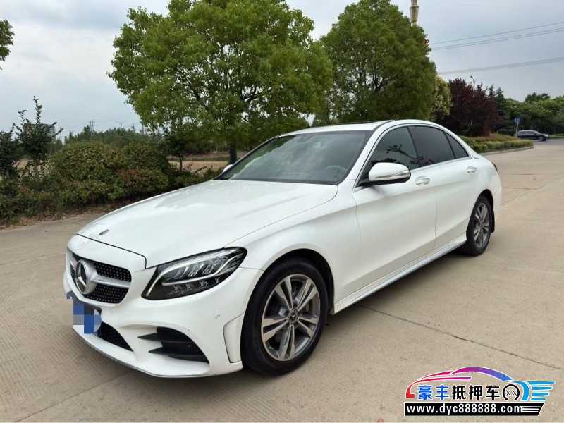 20年奔驰C轿车抵押车出售