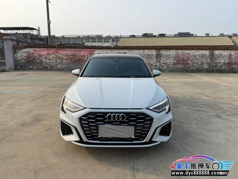 抵押车出售23年奥迪A3轿车