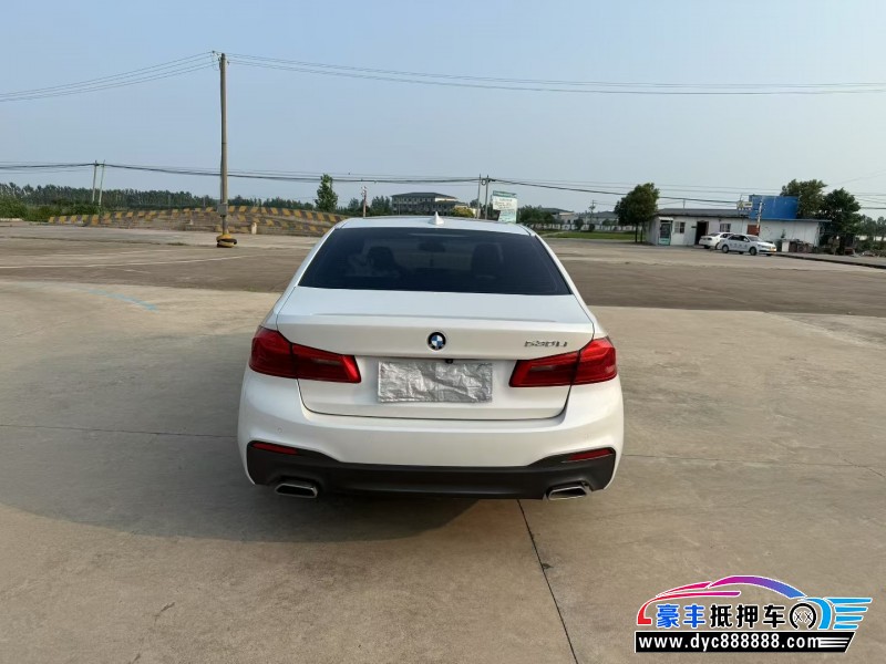 20年宝马5系轿车抵押车出售