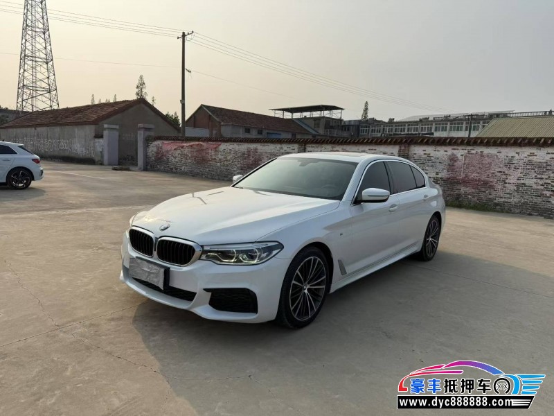 20年宝马5系轿车抵押车出售