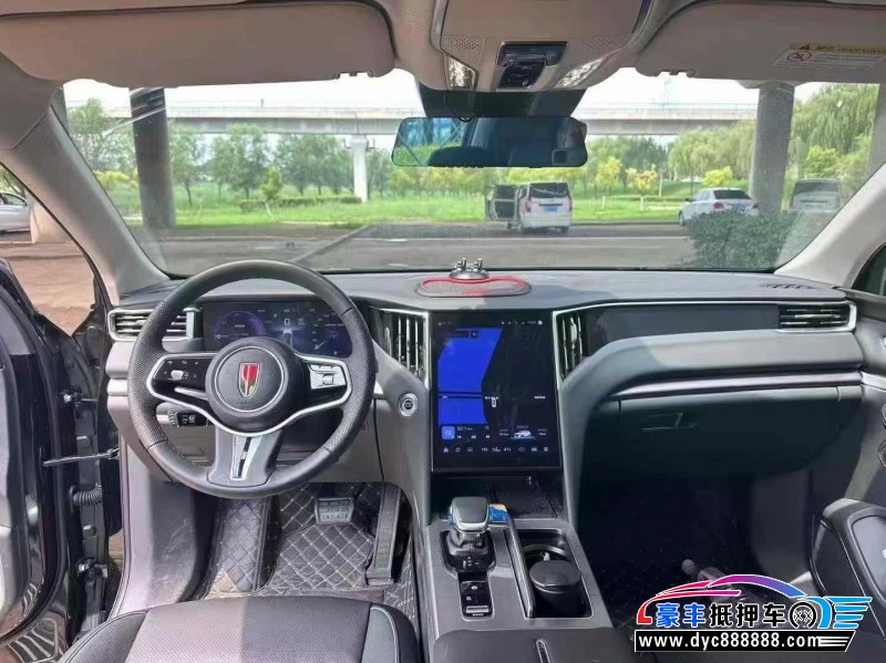 25年红旗HS7轿车抵押车出售