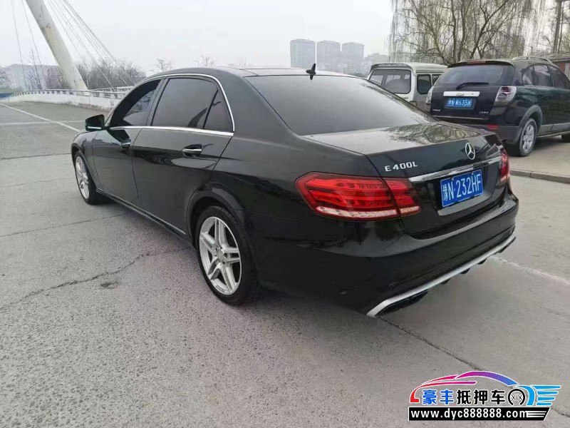 14年奔驰E轿车抵押车出售