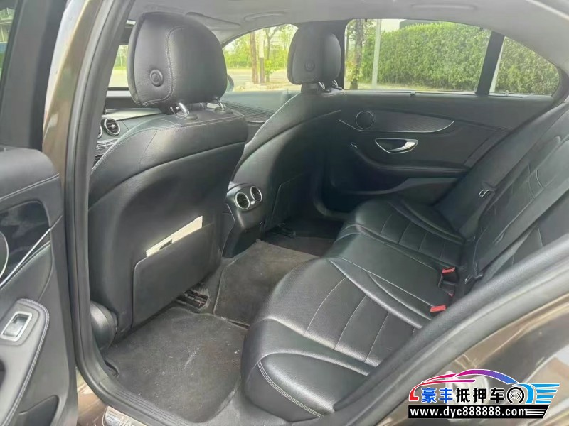 15年奔驰C轿车抵押车出售