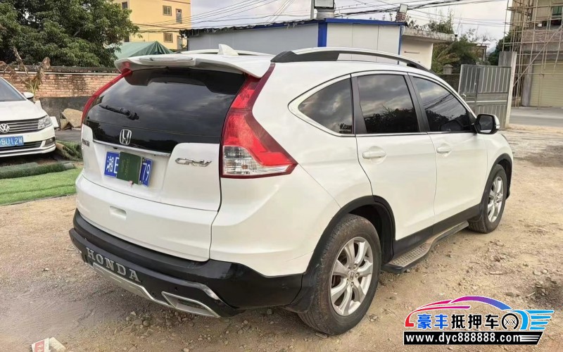 15年本田CR-V轿车抵押车出售