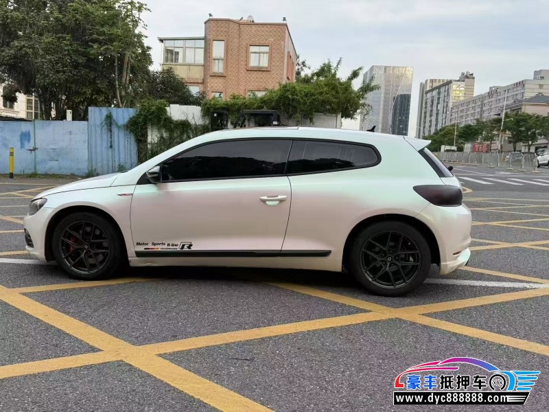 12年大众尚酷轿车抵押车出售