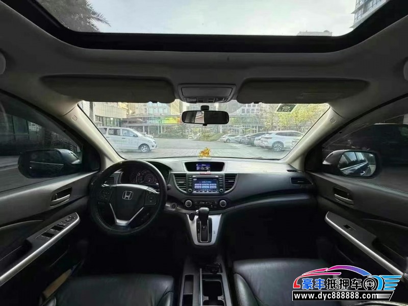 12年本田CR-V轿车抵押车出售