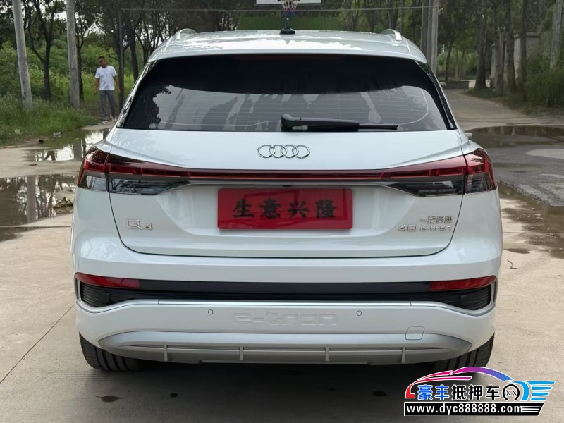 25年奥迪Q4SUV抵押车出售