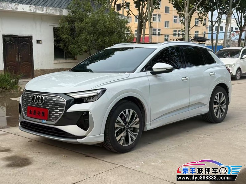 25年奥迪Q4SUV抵押车出售