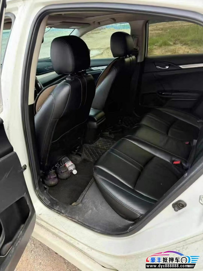 18年本田思域轿车抵押车出售