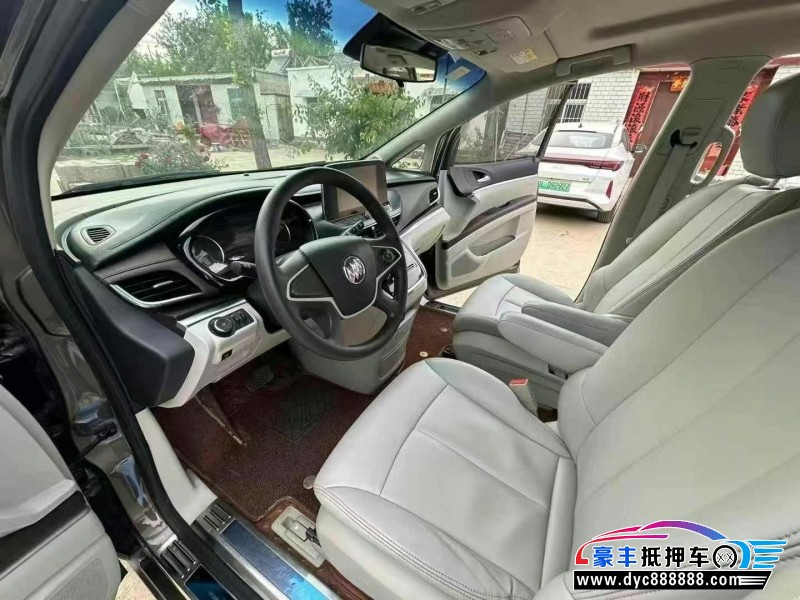21年别克GL8轿车抵押车出售