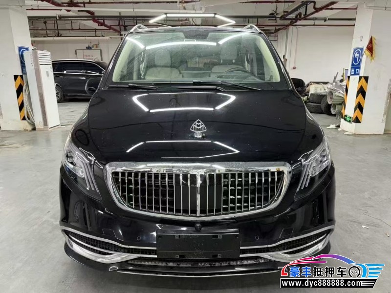 22年奔驰威霆轿车抵押车出售