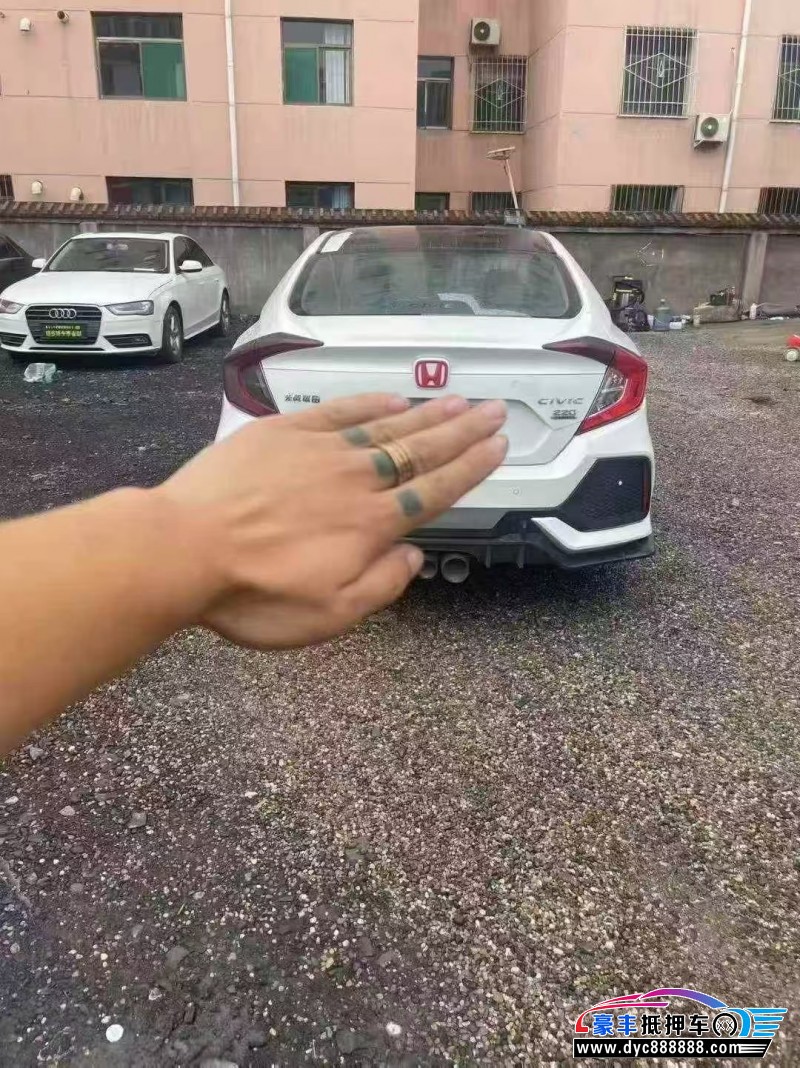 19年本田思域轿车抵押车出售