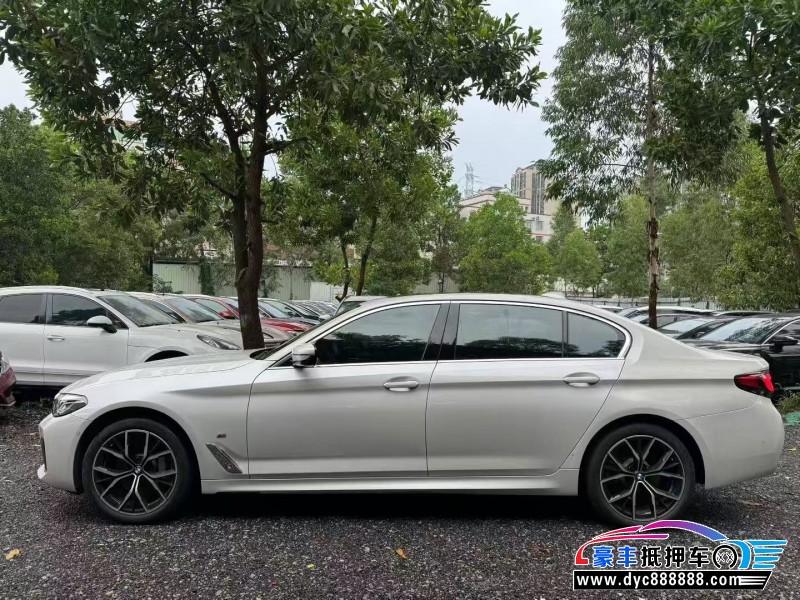 23年宝马5系轿车抵押车出售