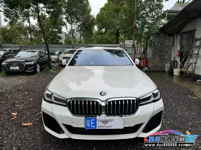 23年宝马5系轿车抵押车出售