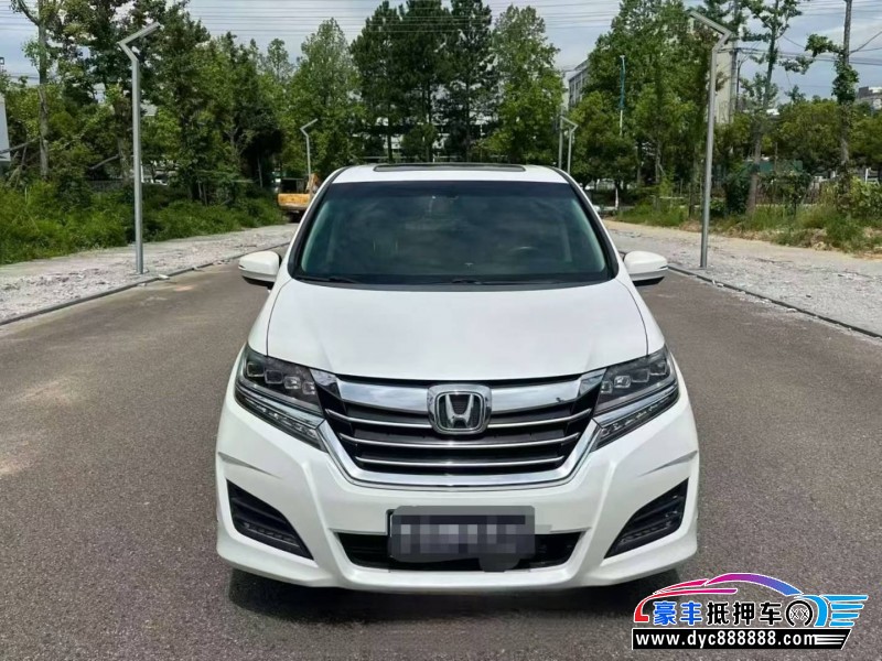 17年本田艾力绅轿车抵押车出售