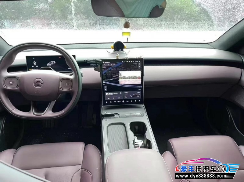 24年蔚来ET5轿车抵押车出售