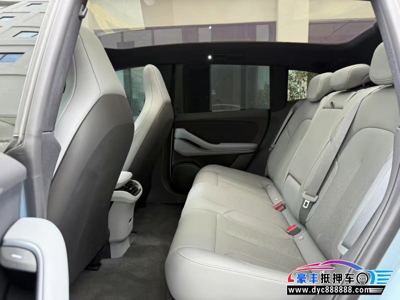 24年蔚来ET5轿车抵押车出售