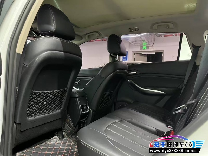 19年比亚迪宋轿车抵押车出售