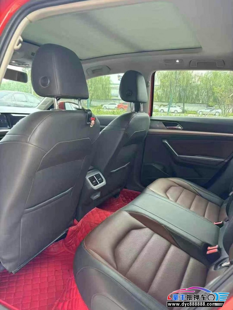 18年大众朗逸轿车抵押车出售