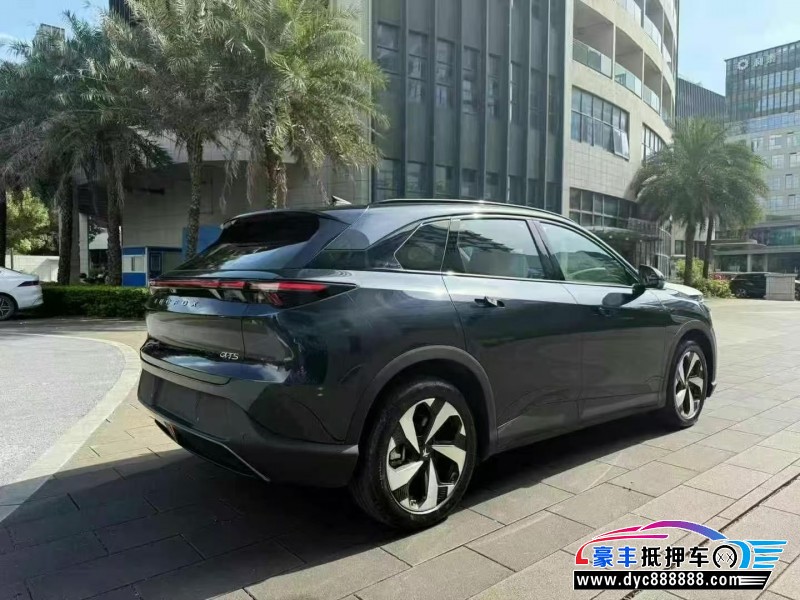 25年极狐阿尔法T轿车抵押车出售