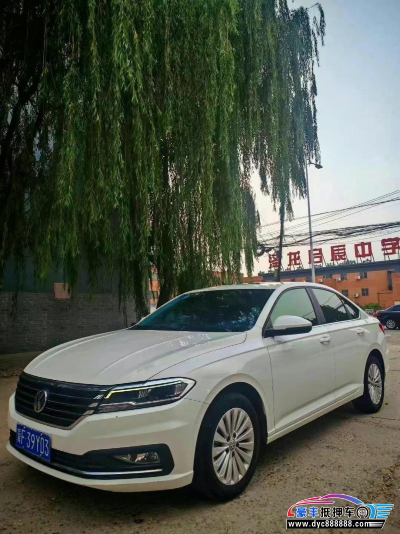 19年大众朗逸轿车抵押车出售