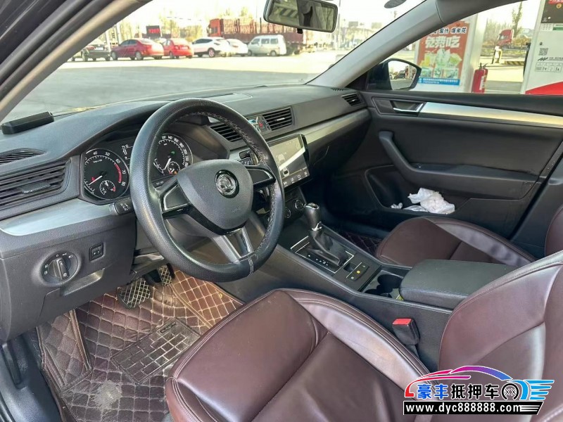 19年斯柯达速派轿车抵押车出售