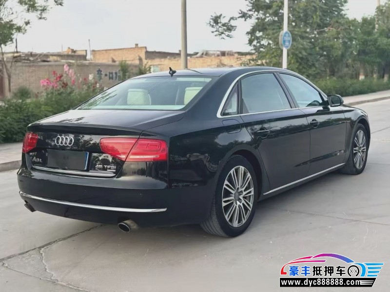 12年奥迪A8L轿车抵押车出售