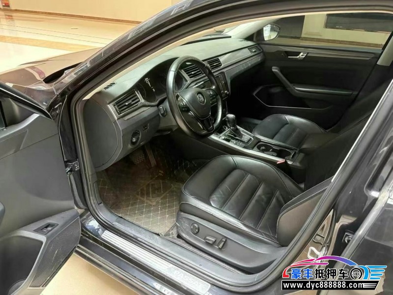 17年大众帕萨特轿车抵押车出售