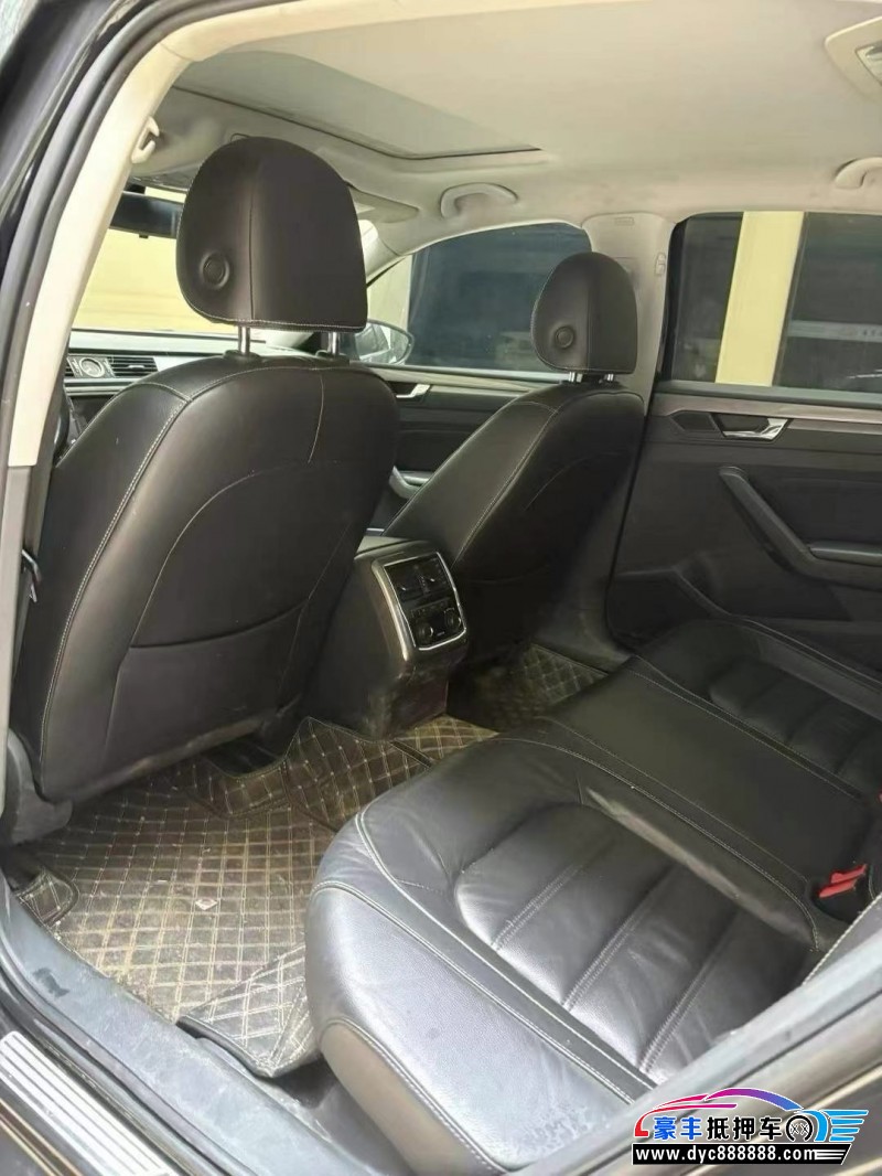 17年大众帕萨特轿车抵押车出售