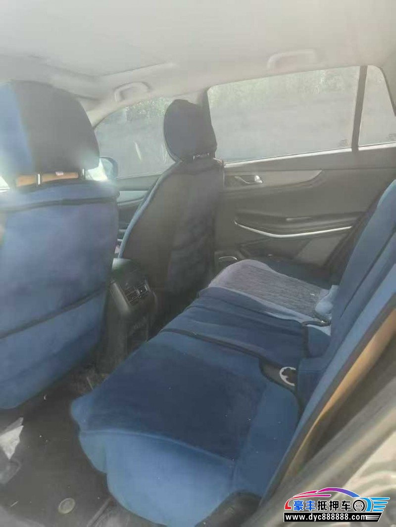 23年长安CS75轿车抵押车出售