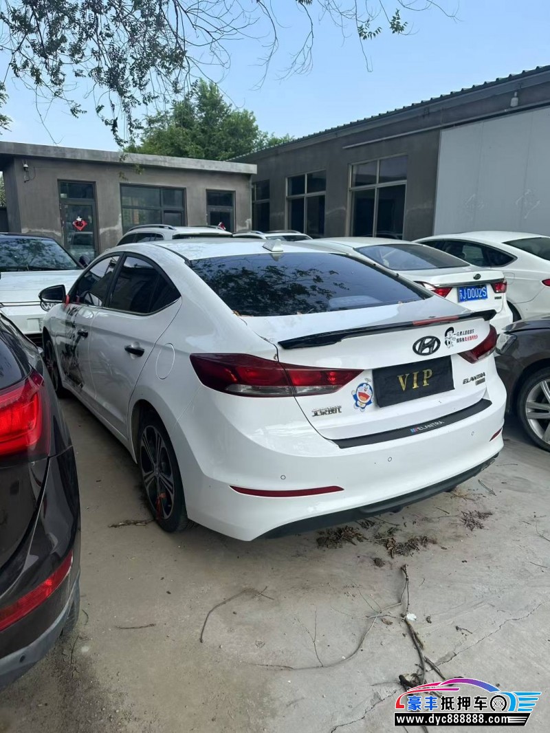 18年现代领动轿车抵押车出售