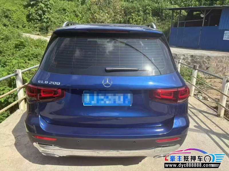 22年奔驰GLB轿车抵押车出售