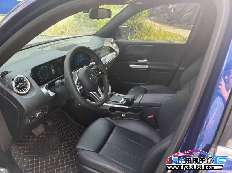 22年奔驰GLB轿车抵押车出售