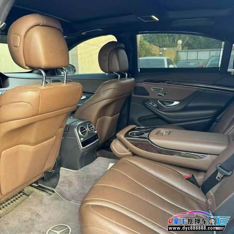 19年奔驰S轿车抵押车出售