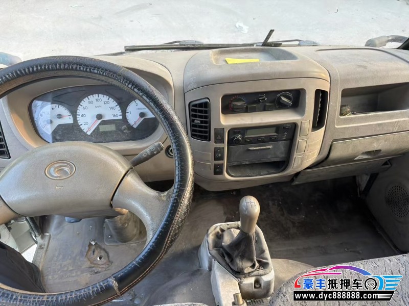 15年福田平板轿车抵押车出售