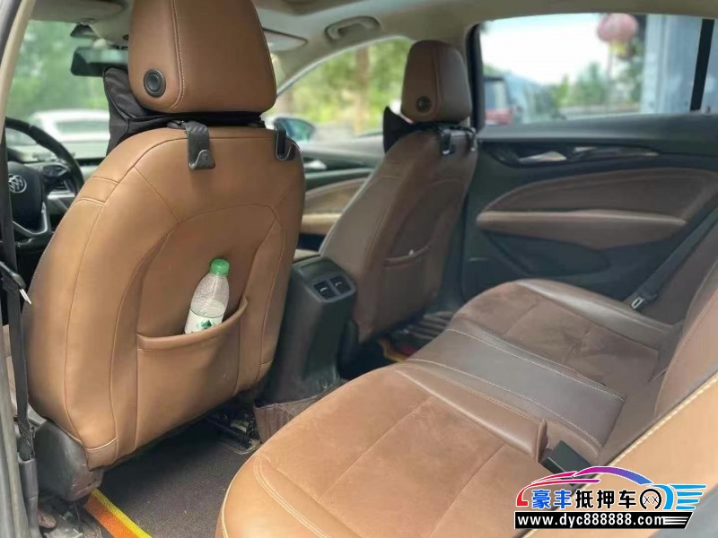 20年别克君威轿车抵押车出售