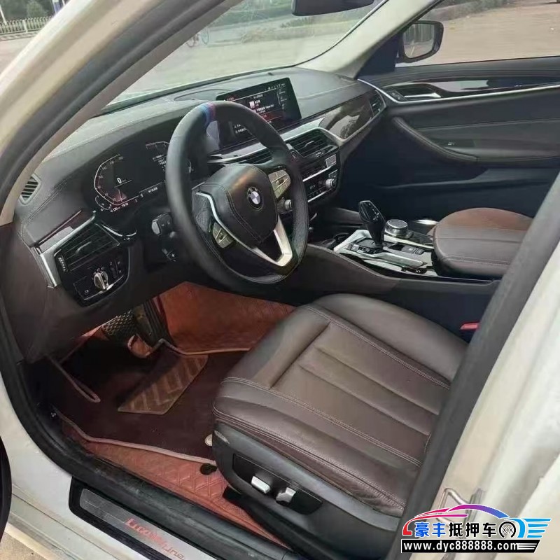 20年宝马5系轿车抵押车出售